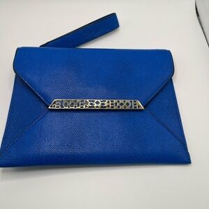 Stella & Dot City Slim Clutch Cobalt Blue Pebbled Vegan Leather Wristlet‎ Bag